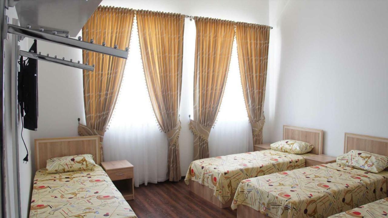 Daryo Hostel Bukhara Bagian luar foto
